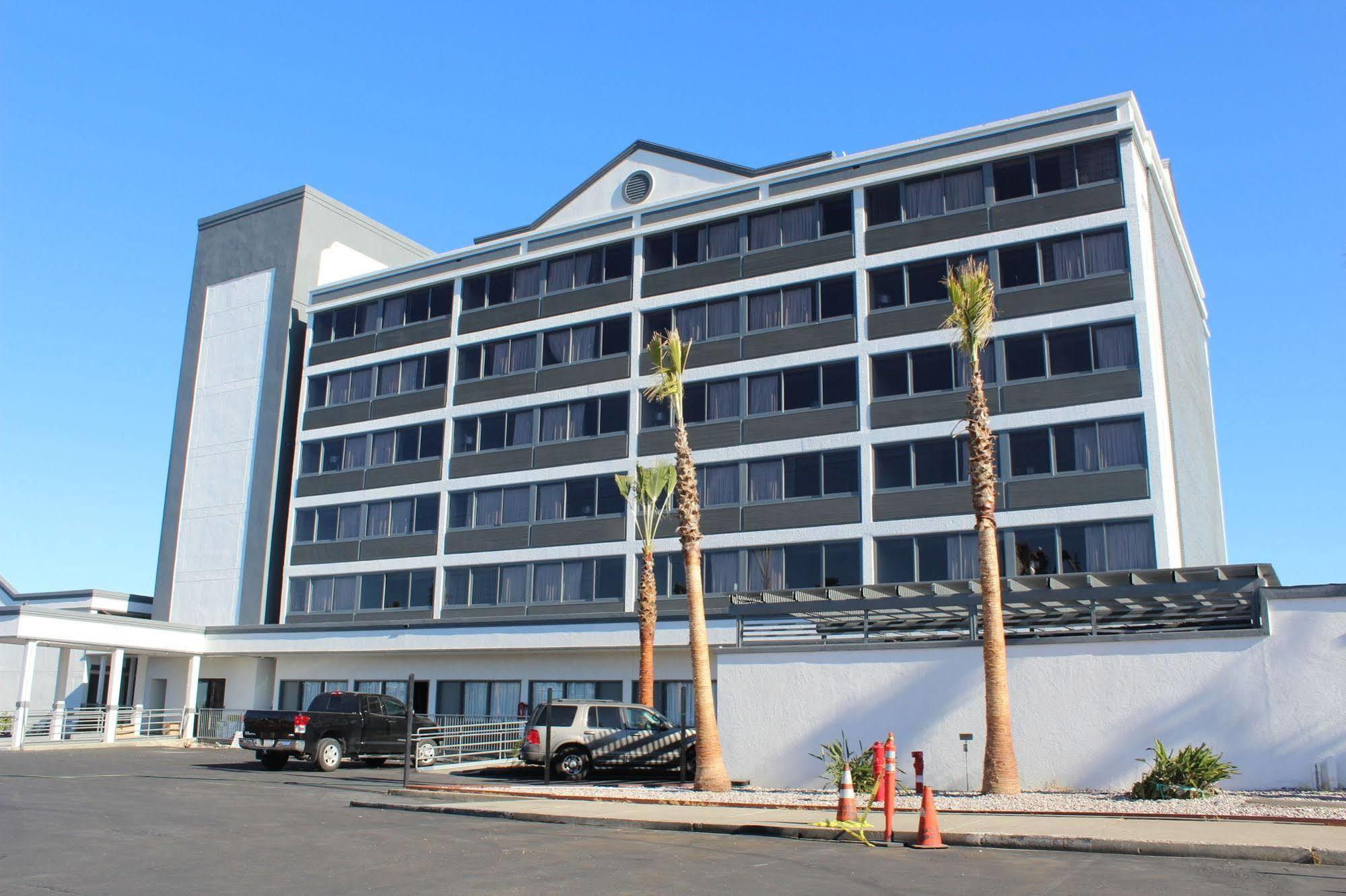 Radisson Hotel Oakland Airport Exterior foto